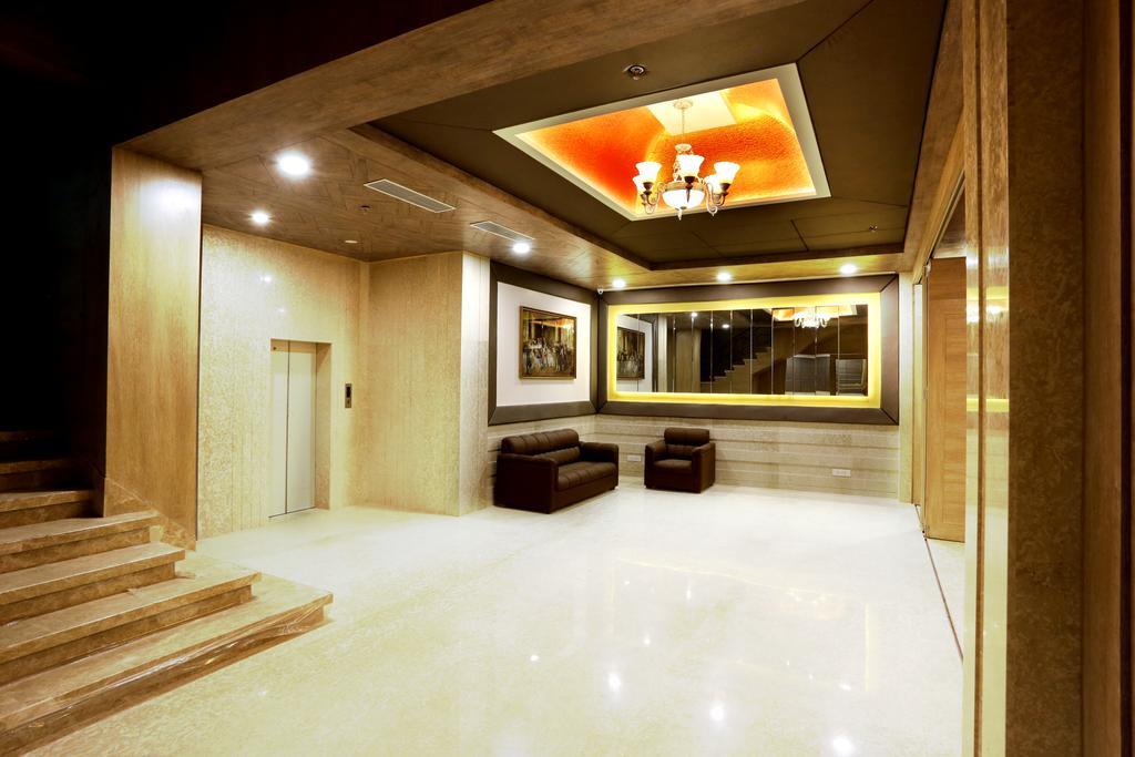Hotel Sunbeam Chandigarh Exterior photo